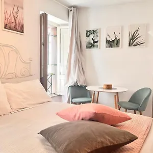 Glory House Navona Square Appartement